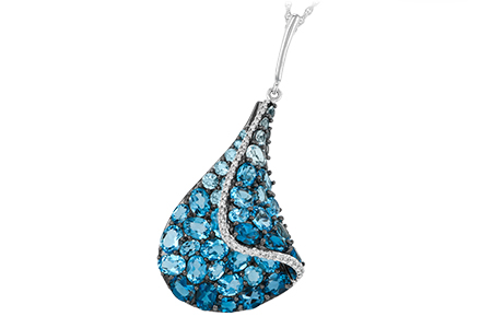 K215-41042: NECK 4.81 BLUE TOPAZ 4.94 TGW